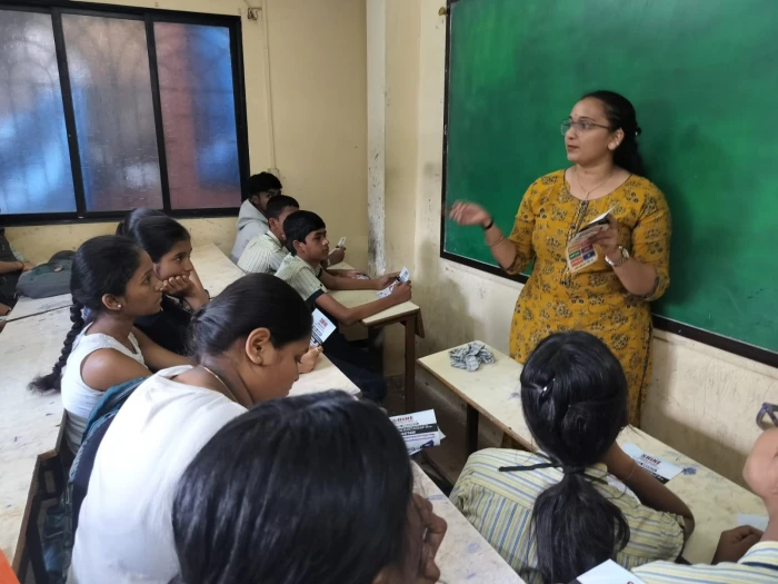 Gallery SHiNE INSTITUTION